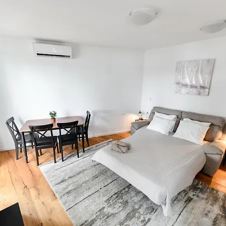 Apartment Canada Zadar Buitenkant foto